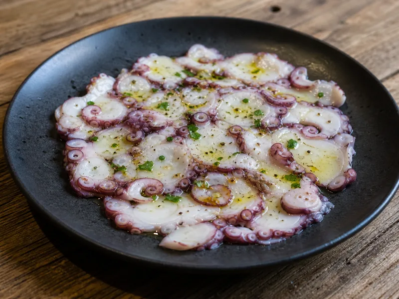 Danie Carpaccio z ośmiornicy