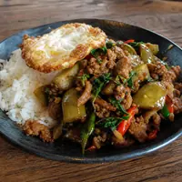 Danie Ma Khuer Kao Phad Kaprao Moo