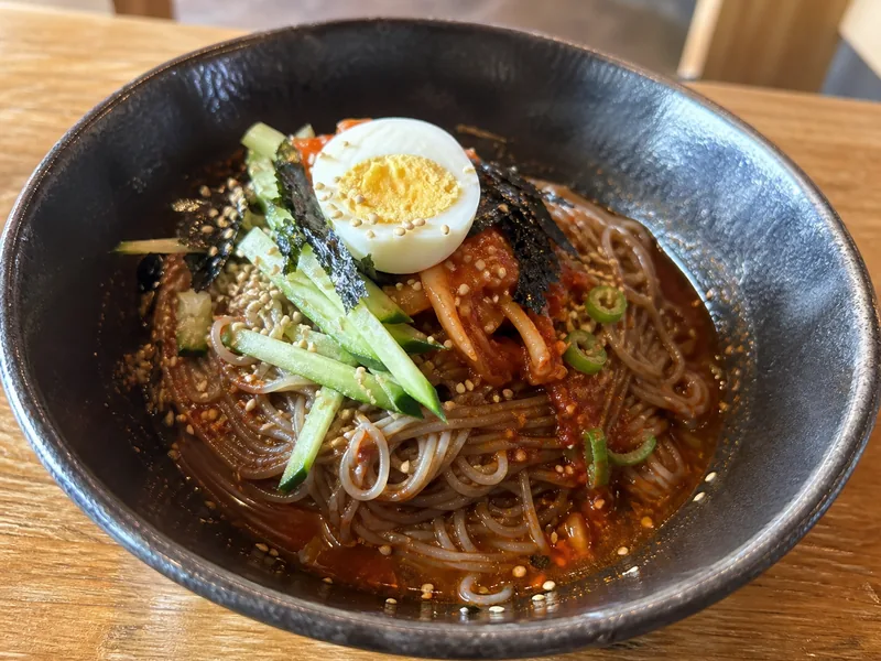 Danie Makguksu