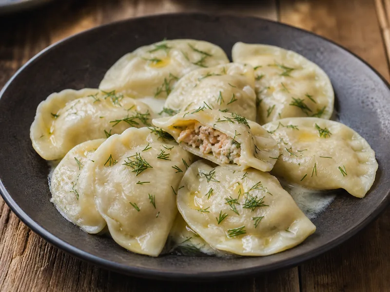 Danie Pierogi z pstrągiem