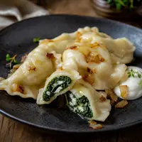 Danie Pierożki ze szpinakiem