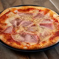 Danie Pizza Vesuvio