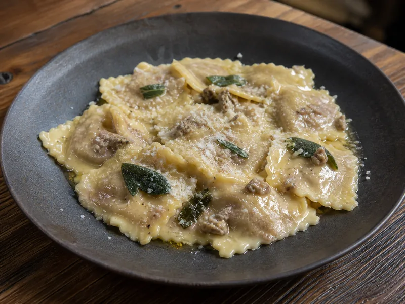 Danie Ravioli z cielęciną