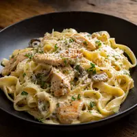 Danie Tagliatelle z kurczakiem